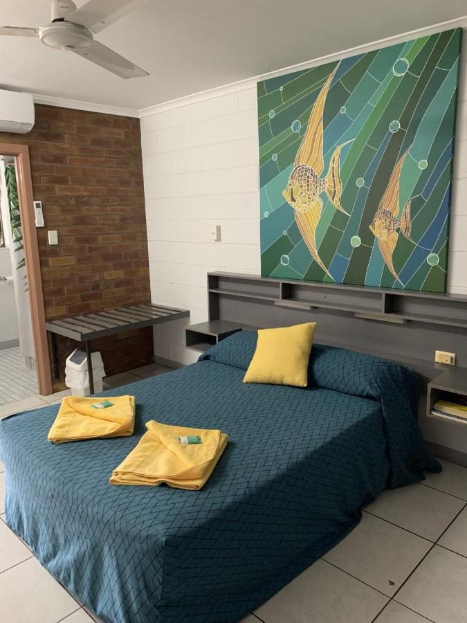 Sandpiper Motel Grasstree Beach Kültér fotó